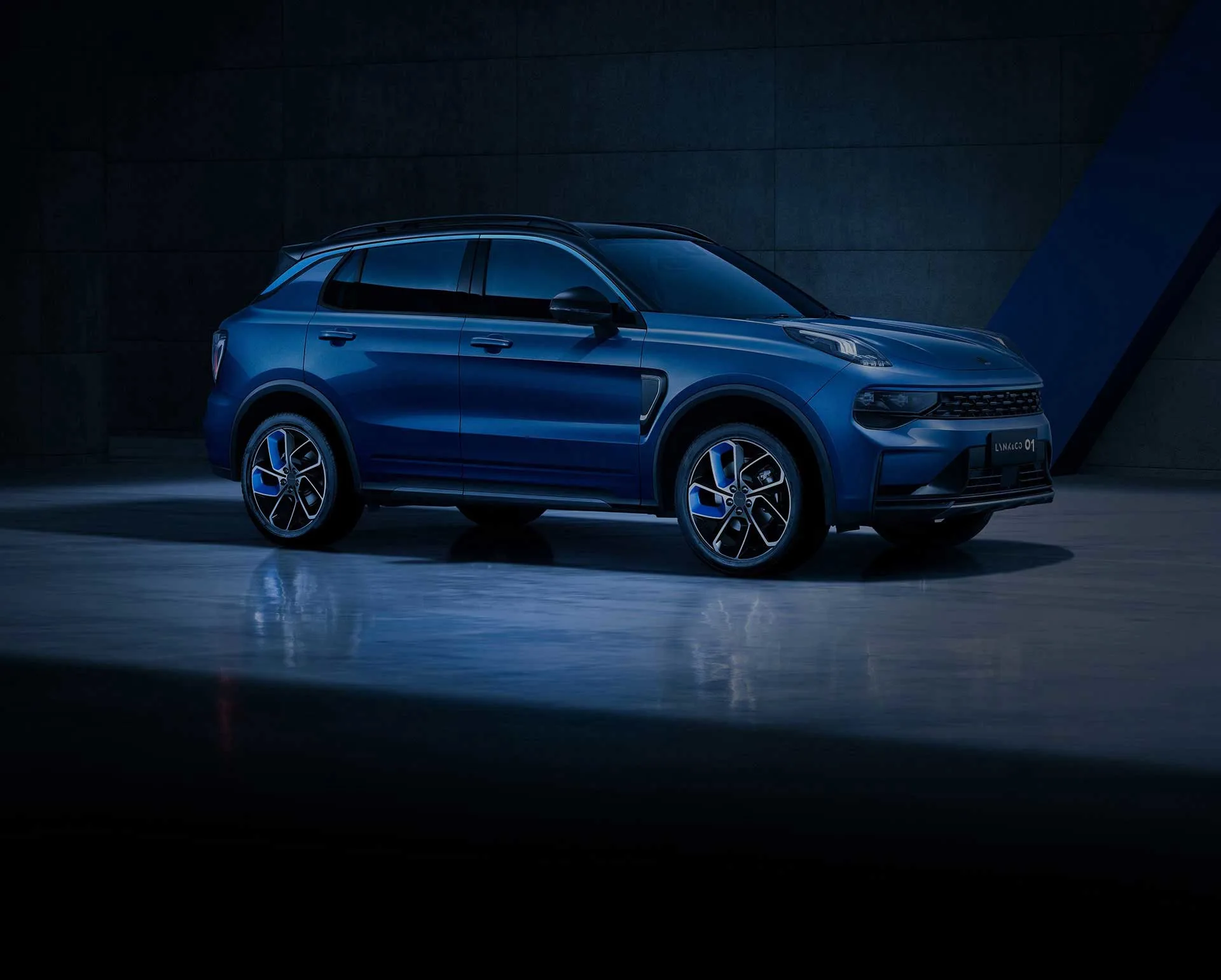 Lynk & Co 01 Lynk & Co 01